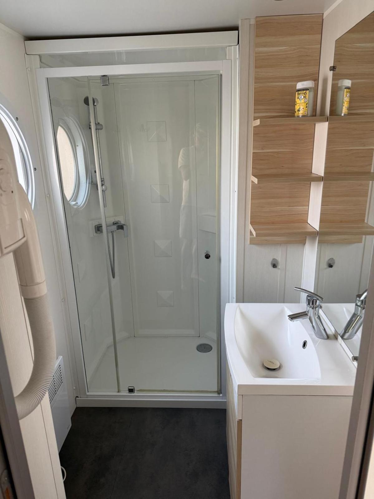 Mobilhome 6-8 Personnes Camping Les Viviers 4 Etoiles Cap Ferret Lège-Cap-Ferret Eksteriør billede